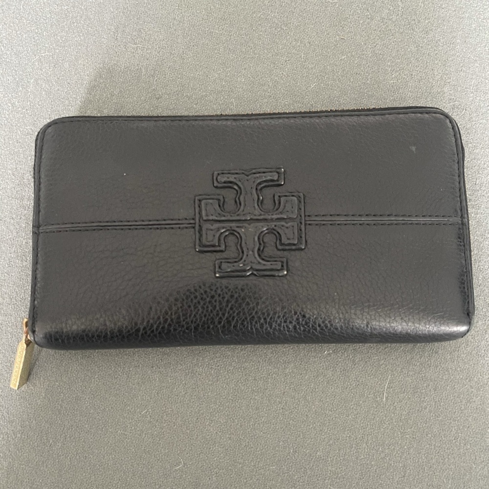 Authentic Tory Burch Wallet